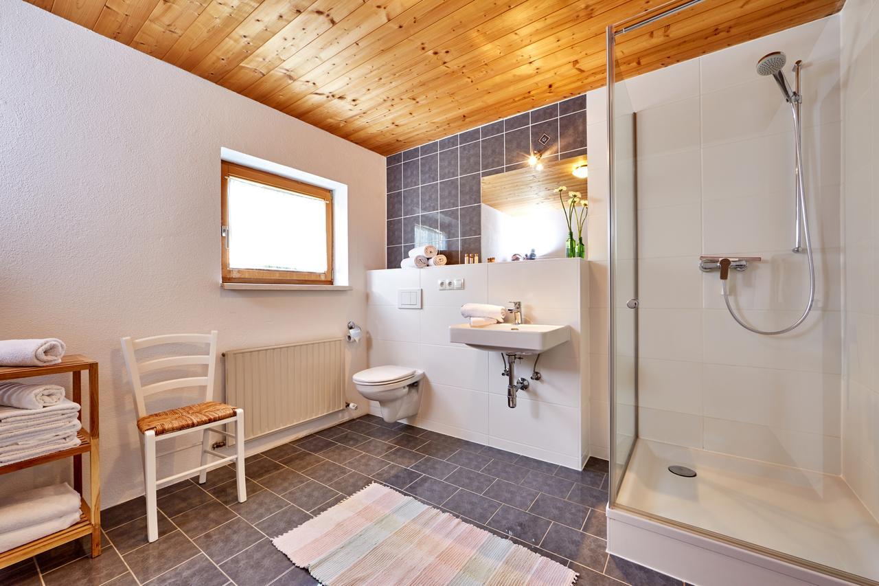 Emily's Ferienwohnung Ehrwald Exterior foto